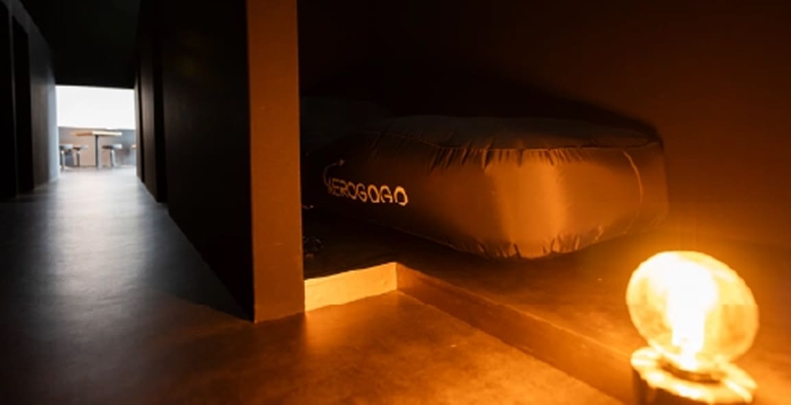 仮眠スペース完備